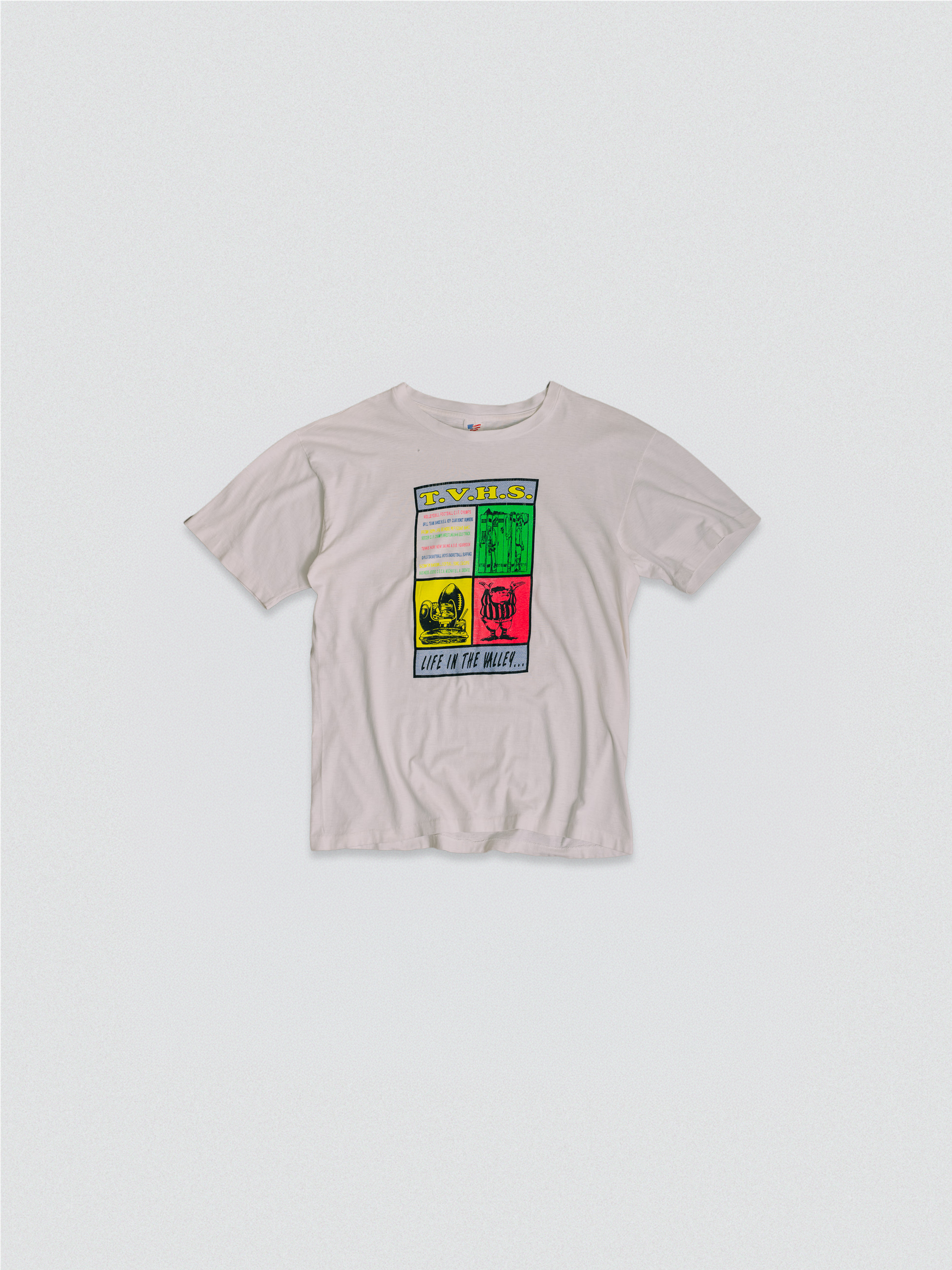 CAMISETA "T.V.H.S. LIFE IN THE VALLEY..." 80`s