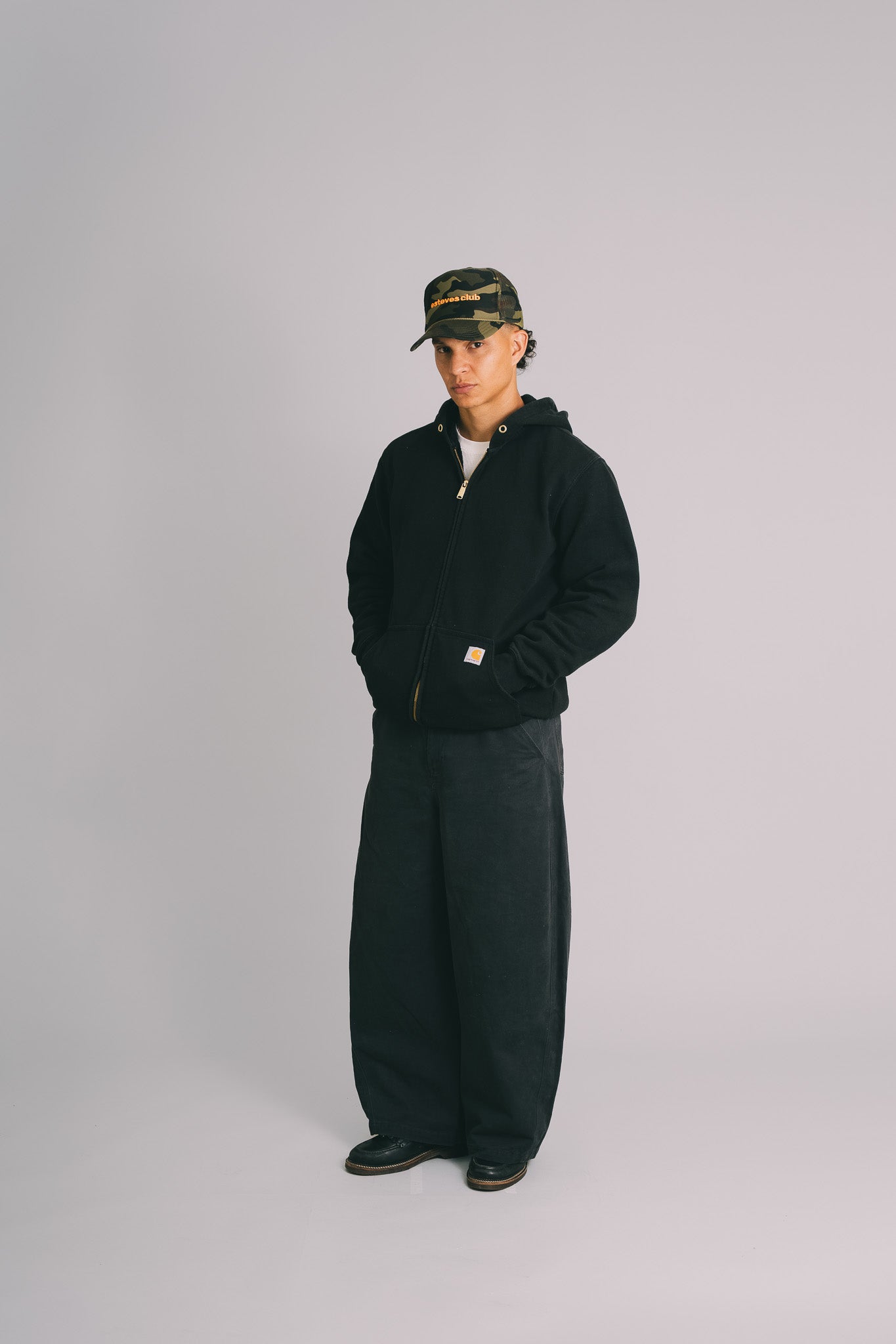 MOLETOM "ZIP UP CARHARTT"