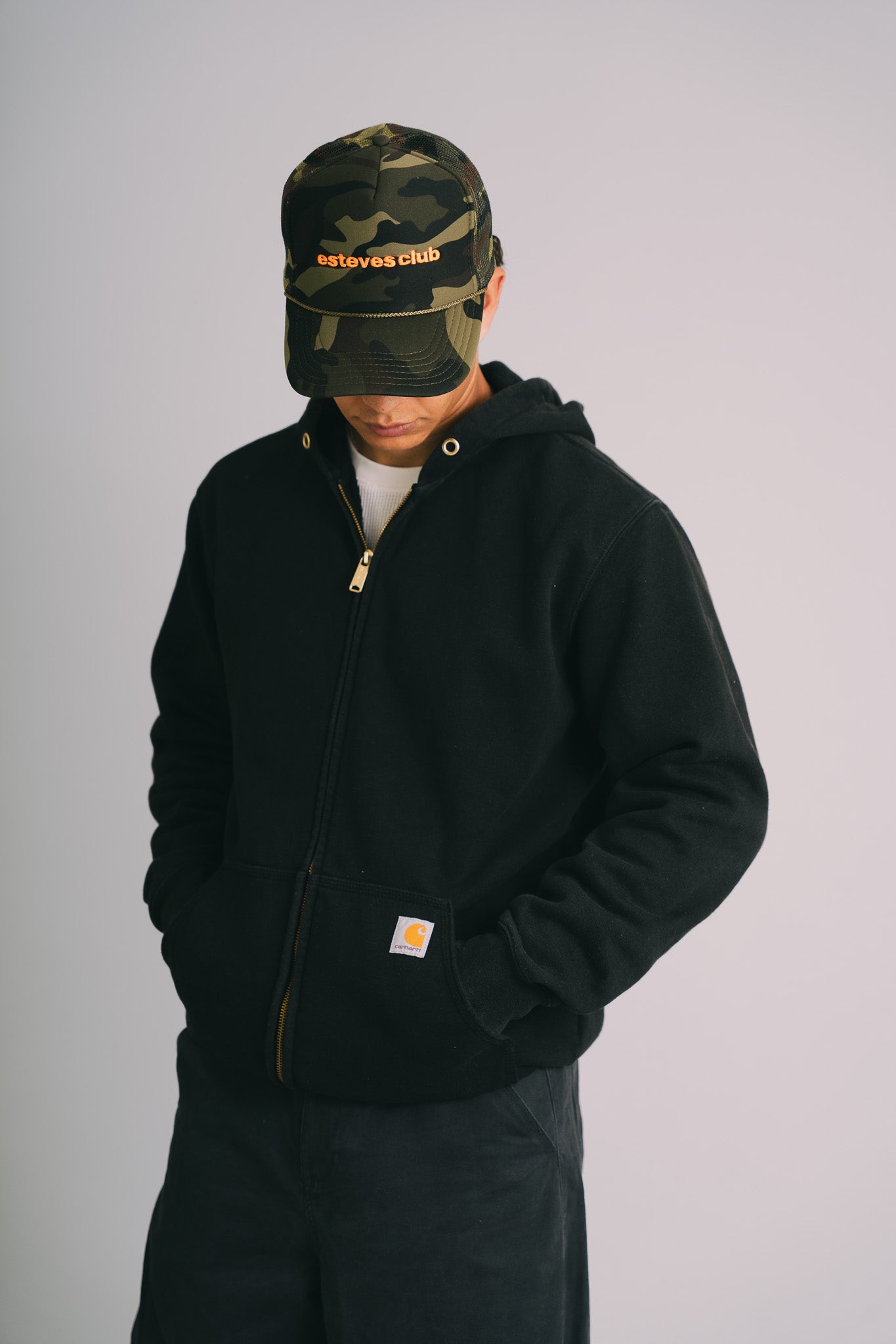 MOLETOM "ZIP UP CARHARTT"
