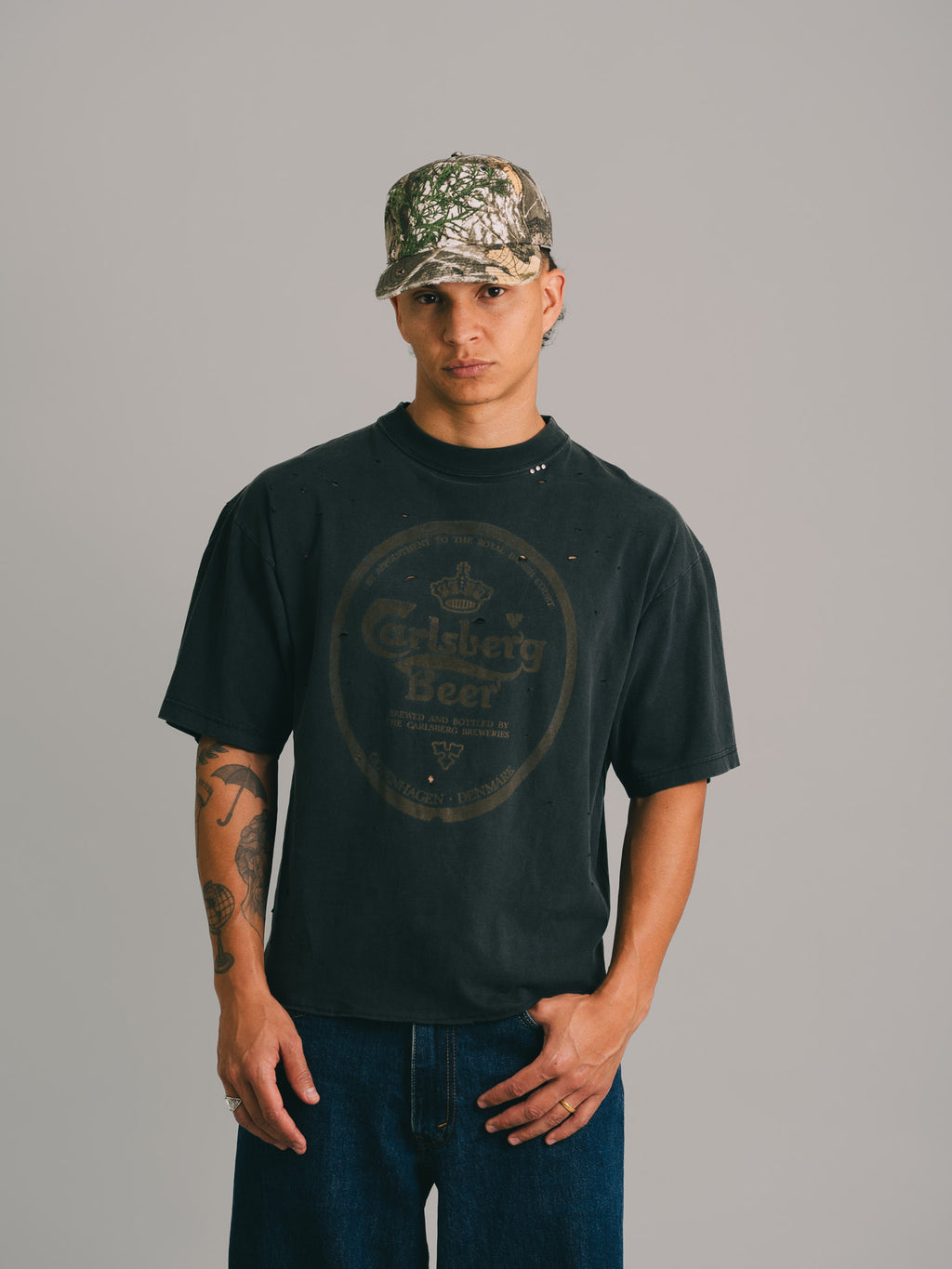 CAMISETA BOXY "CARLSBERG BEER 90'S"