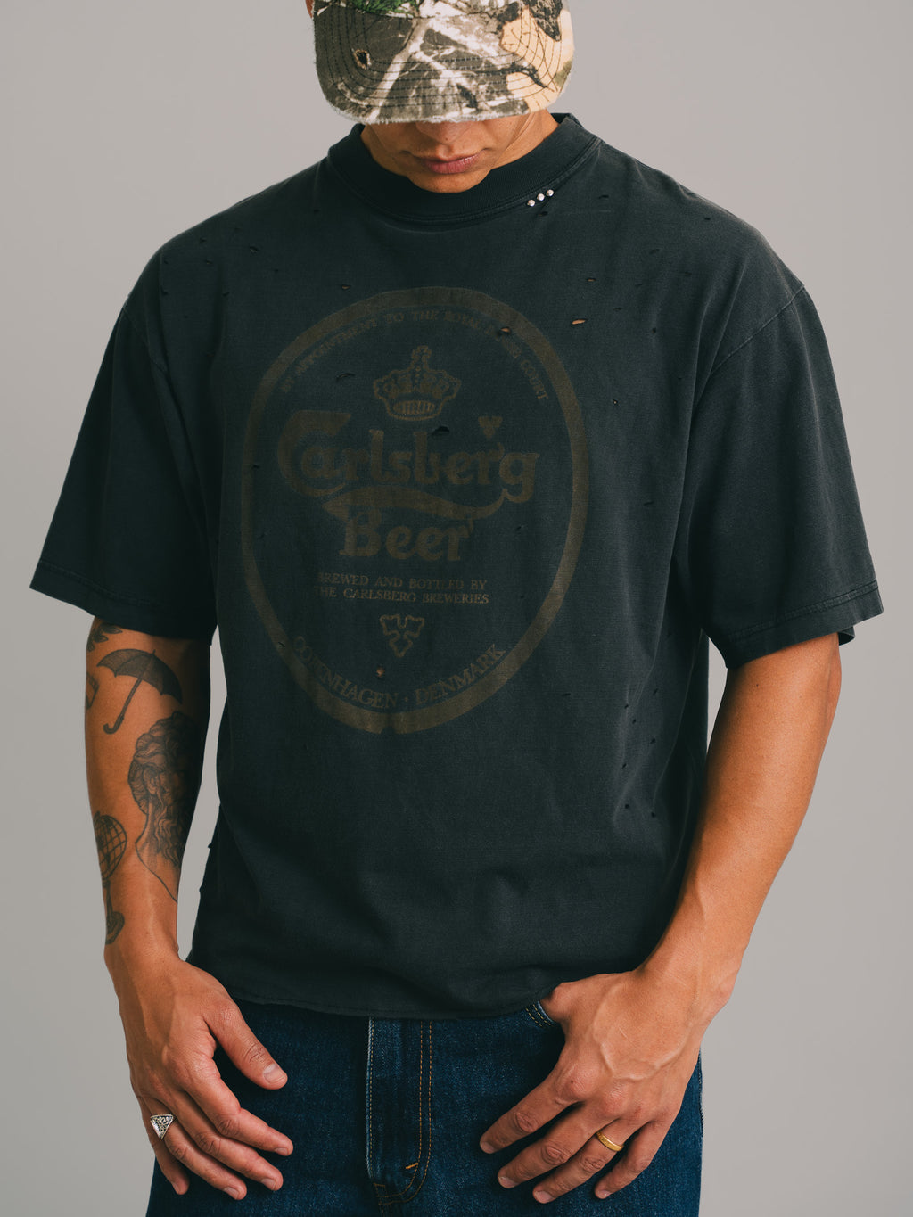 CAMISETA BOXY "CARLSBERG BEER 90'S"