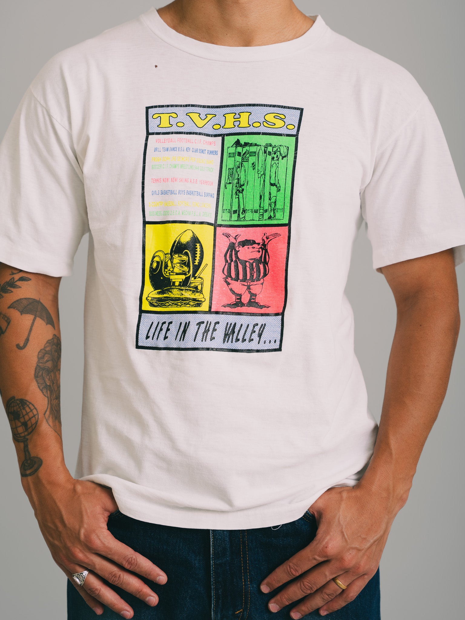 CAMISETA "T.V.H.S. LIFE IN THE VALLEY..." 80`s