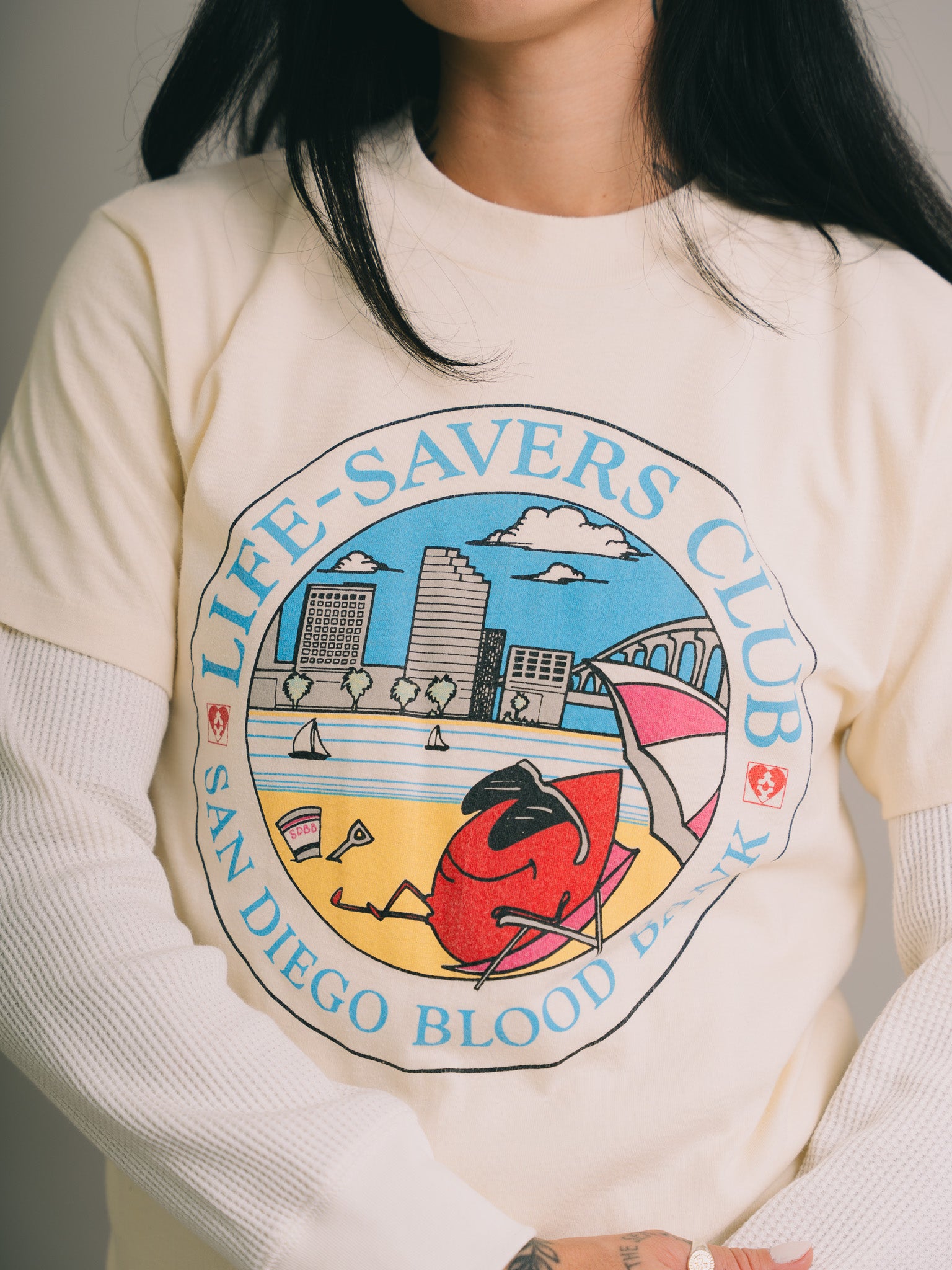 CAMISETA "LIFE-SAVERS CLUB" 80`s
