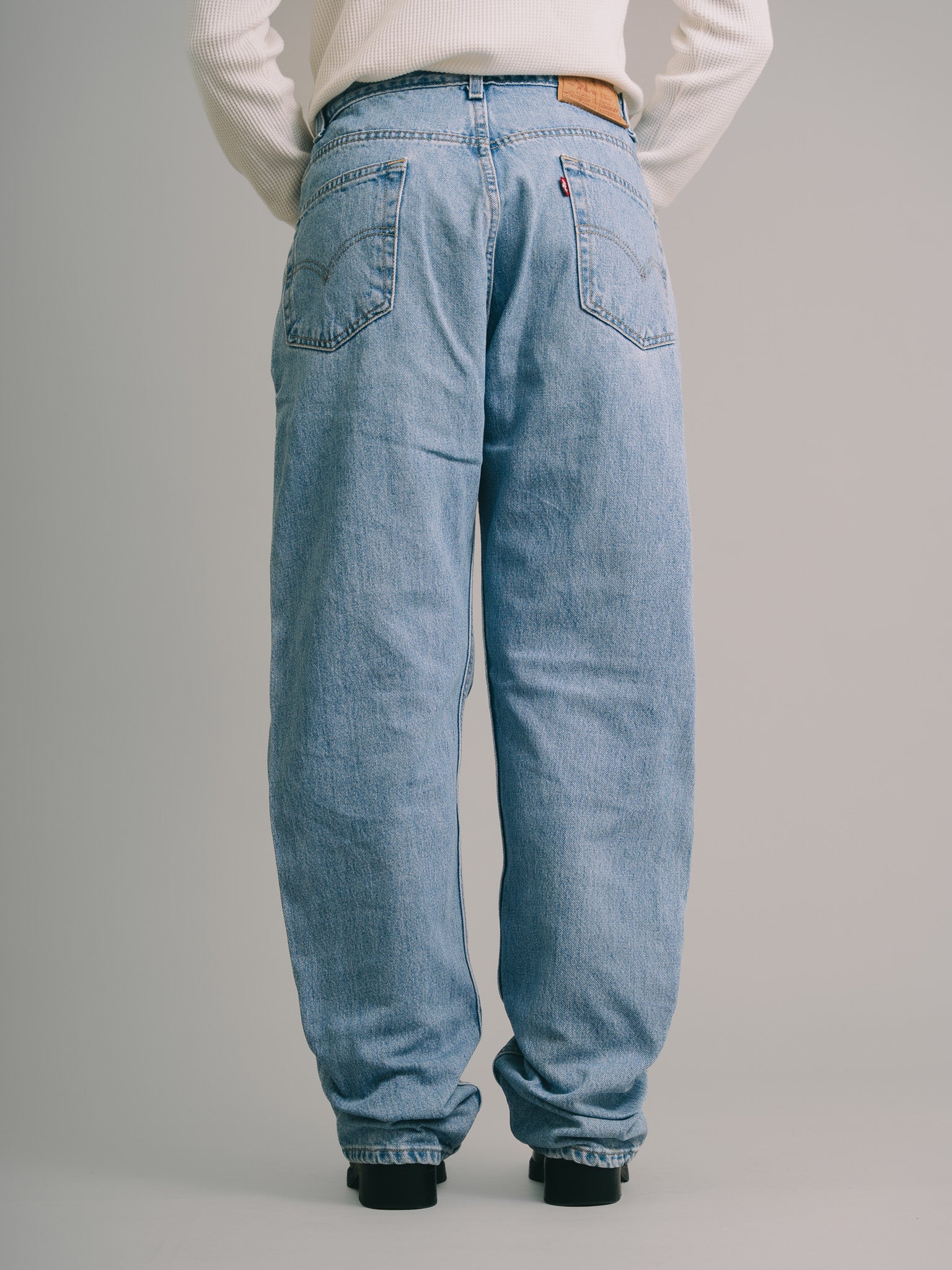 CALÇA JEANS LEVI´S "505 REGULAR FIT STRAIGHT LEG"