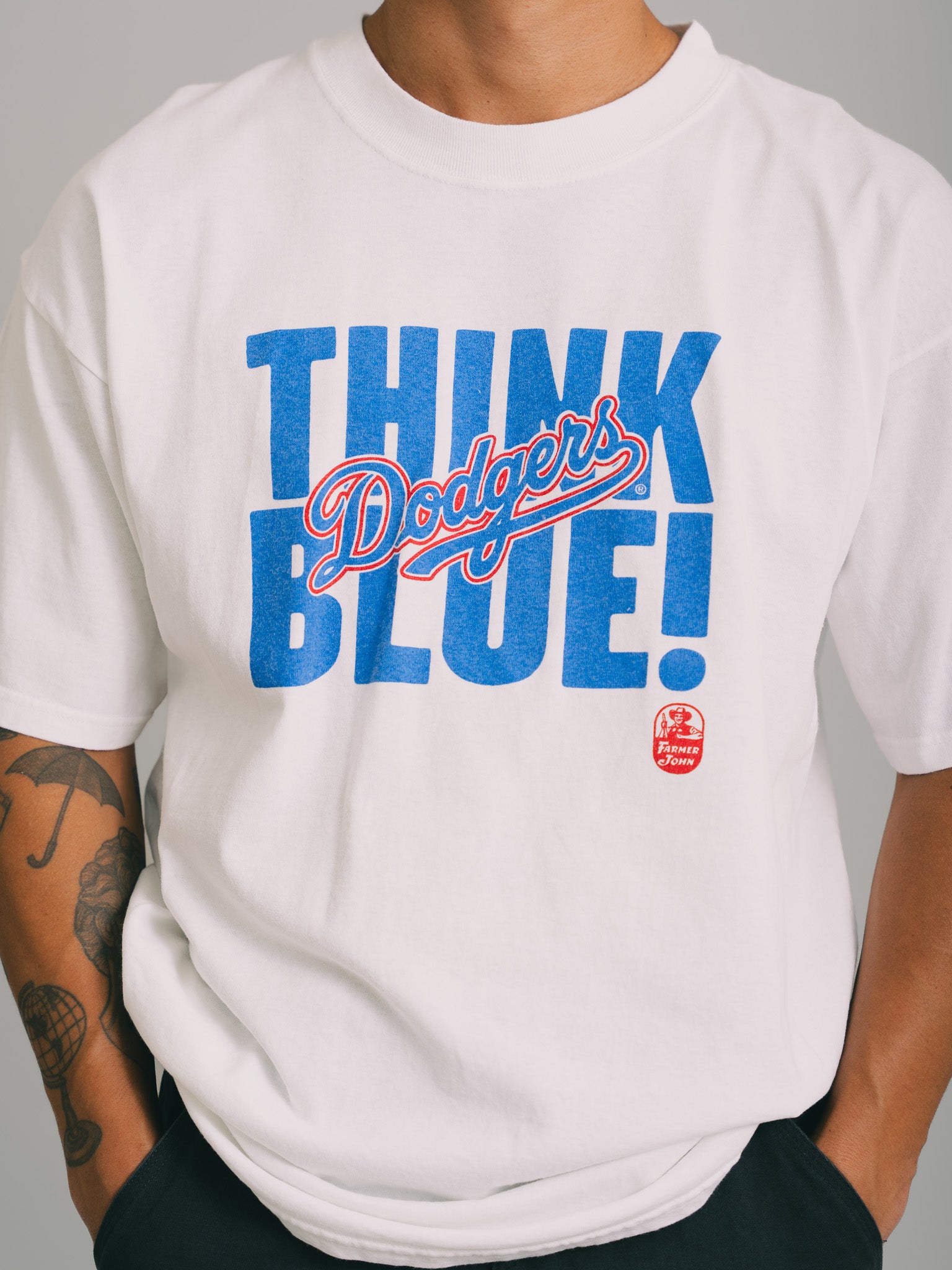 CAMISETA VINTAGE "DODGERS THINK BLUE!"