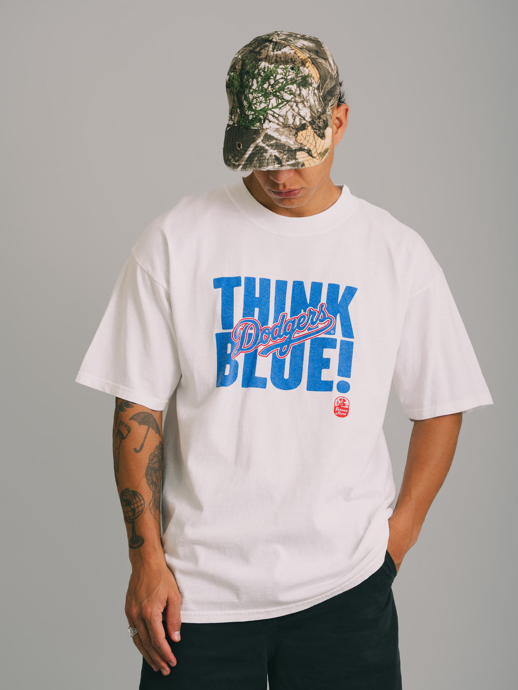 CAMISETA VINTAGE "DODGERS THINK BLUE!"