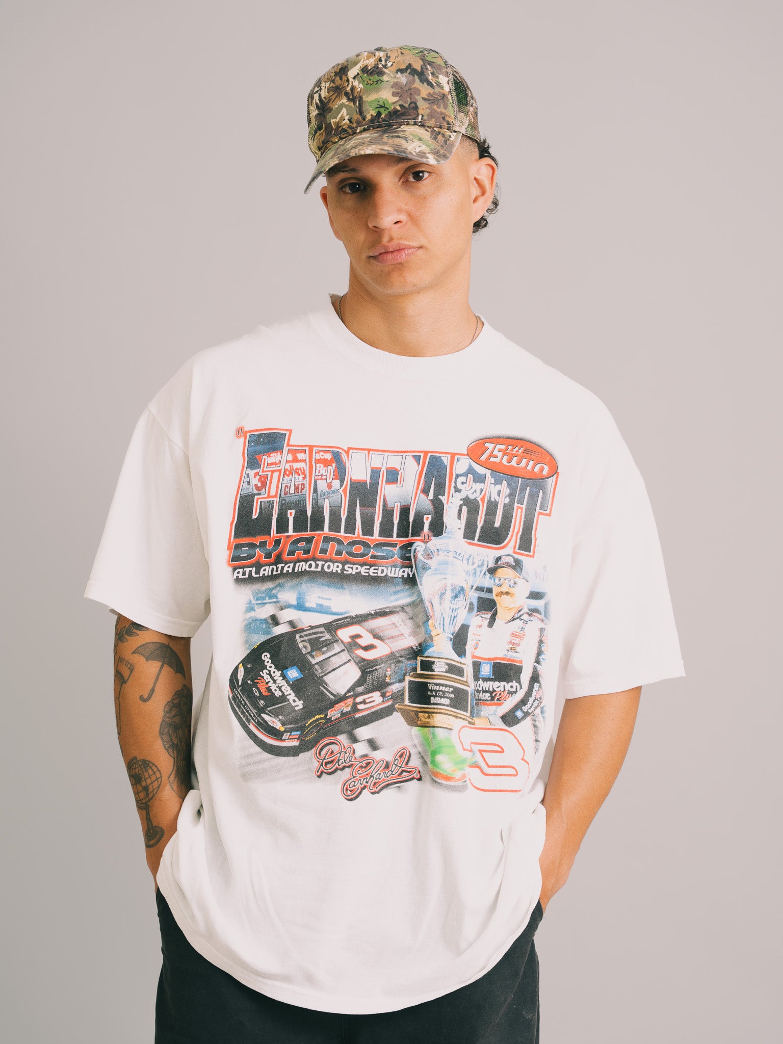 "CAMISETA NASCAR DALE EARNHARDT 00`S"